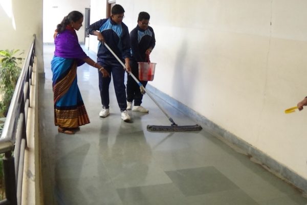 Cleaning Campus